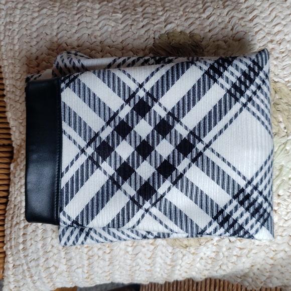 White House Black Market, plaid skirt, size 10 - Picture 7 of 7